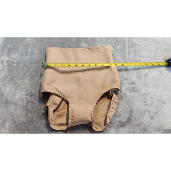 Skims Clay Beige Small Body CS Butt Lifting Briefs PN-BRF-8527W NWT - Picture 5 of 5